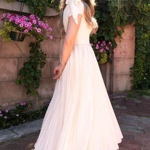 Ivy City Co Eliza Bow Dress